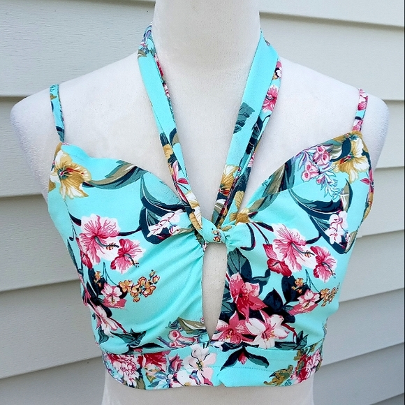 Revamped Tops - Revamped Spaghetti Strap/Halter Top Crop Top Sz Medium